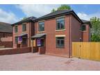 4 bedroom detached house for sale in Albion Street, St Georges