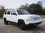 2014 Jeep Patriot White, 89K miles