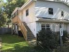 Second Floor Apartment Unit in Washington 208 Cherry Ln