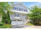 6 Maple St #6, New Canaan, CT 06840