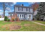 91 Rivercliff Dr, Milford, CT 06460