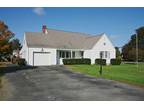 7589 Old Post Rd, Red Hook, NY 12571