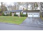 70 Wendy Rd, Trumbull, CT 06611