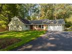 11 Carriage Hill Ln, Poughkeepsie, NY 12603