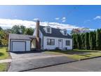 7 Arlmont St, Milford, CT 06461