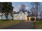 11 Hillscrest Rd, Plainville, CT 06062