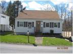 187 Grand Ave N, Poughkeepsie Twp, NY 12603