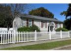 4 Hickory Ave, Milford, CT 06460