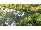 28 Enclave Cir #28, Newtown, CT 06470