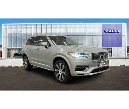 2024 Volvo XC90 Recharge Plug-In Hybrid Ultimate Bright Theme is a Silver 2024 Volvo XC90 3.2 Trim Hybrid in Barrington IL