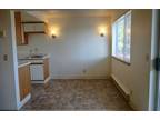Comfortable, Quiet, and Roomy One Bedroom Home 1111 Callahan Dr #121