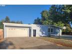 920 CAROL ST, Woodburn OR 97071