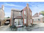 Queensgate, Northwich CW8, 4 bedroom detached house for sale - 65734603