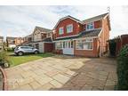 4 bedroom detached house for sale in Mariners Close, Fleetwood, FY7
