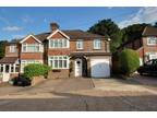 4 bedroom semi-detached house for sale in Holly Road, Haywards Heath, RH16