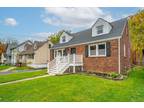 33 Amherst Ave, Colonia, NJ 07067