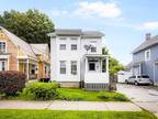 121 Thompson St, Poughkeepsie, NY 12601