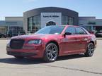 2023 Chrysler 300 Touring