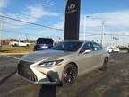 2024 Lexus ES 300h 300h Luxury