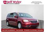 2014 Chrysler Town and Country Touring