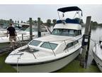 1980 Chris Craft 310 Catalina