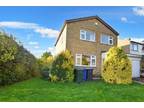 4 bedroom detached house for sale in Orchard Close, Appleton Roebuck, York