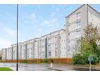 1 bedroom flat for sale in West Green Drive, Crawley, RH11 - 36099267 on
