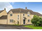 4 bedroom end of terrace house for sale in The Oaks, Carterton, Oxfordshire