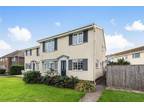 2 bedroom flat for sale in Chyngton Road, Seaford - 34132367 on