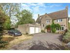 5 bedroom detached house for sale in London Road, Poulton, Cirencester