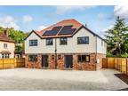 3 bedroom semi-detached house for sale in Oxted, RH8 - 35883186 on