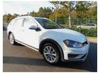 2017 Volkswagen Golf Alltrack