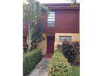 Townhouse, Townhouse/Villa-Annual - Pembroke Pines, FL 9736 NW 15th St 305