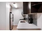 5A 271 W 47th St Unit 5A