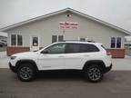 2020 Jeep Cherokee White, 26K miles