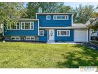 75 Starlight Dr, Colonia, NJ 07067