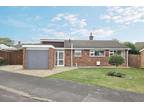 3 bedroom bungalow for sale in Leasingham, NG34 - 35883019 on