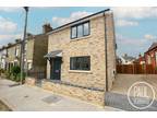 3 bedroom detached house for sale in St. Georges Road, Pakefield, NR33