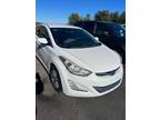 2014 Hyundai Elantra White, 111K miles