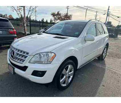 2010 Mercedes-Benz M-Class for sale is a White 2010 Mercedes-Benz M Class Car for Sale in Sacramento CA