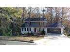 924 Tall Pine Ct SW, Stone Mountain, GA 30087