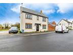 3 bedroom detached house for sale in Brackenbury Road, Saxilby, Lincoln, LN1