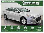 2015 Hyundai Sonata Hybrid 4dr Sdn