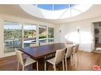 1174 N Hillcrest Rd - Houses in Beverly Hills, CA