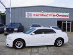 2022 Chrysler 300 White, 15K miles