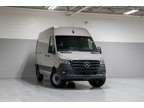 2024 Mercedes-Benz Sprinter Cargo 144 WB