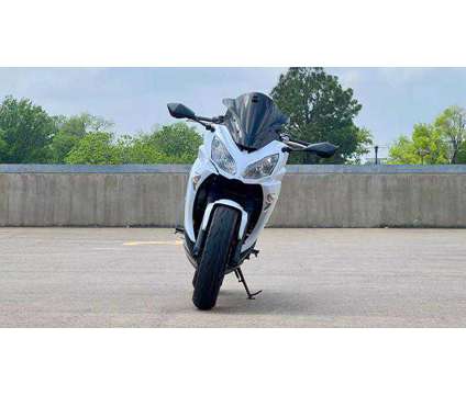 2015 Kawasaki Ninja 650 ABS for sale is a White 2015 Kawasaki Ninja Motorcycle in Tyler TX