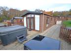 2 bedroom lodge for sale in Finlake , Newton Abbot, TQ13