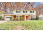 5219 Gainsborough Dr, Fairfax, VA 22032