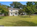 299 Hillsmere Dr, Annapolis, MD 21403